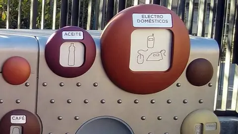 Contenedores para la recogida de residuos en Madrid