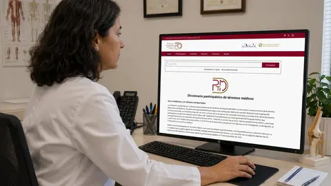 Imagen m&eacute;dica consultando DPTM - Imagen de la RANME