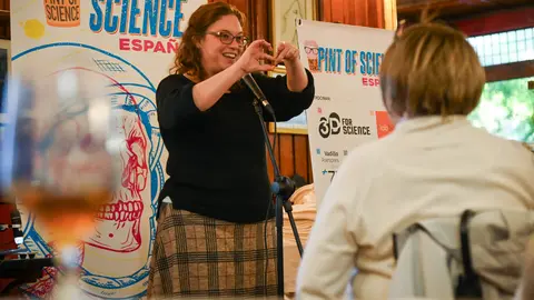Pint of Science es posible gracias a la labor voluntaria de cientos de personas. / Yaiza Gonz&aacute;lez