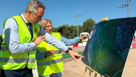 El consejero Novillo, en el acto de colocaci&oacute;n de la  primera piedra del Sector 2-El Olivar, en Brunete - Foto Comunidad de Madrid