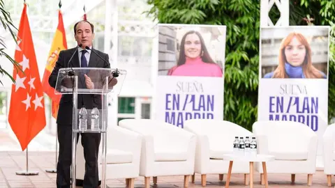 Carabante durante la inauguraci&oacute;n de la jornada jur&iacute;dica sobre el futuro del PEM