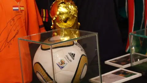 Bal&oacute;n Jabulani Sud&aacute;frica