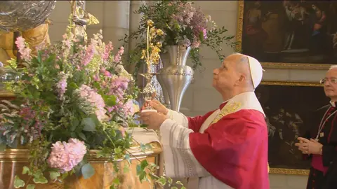 El papa, este lunes en la Catedral de la Almudena - Foto de la Archidi&oacute;cesis de Madrid