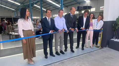 La F&aacute;brica de Software impulsa el ecosistema tecnol&oacute;gico de Madrid con la inauguraci&oacute;n de sus nuevas instalaciones internacionales en Fuenlabrada - Foto de AECIM