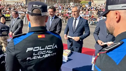 El consejero Novillo ha participado hoy en la clausura y entrega de diplomas  del LXII Curso Selectivo de Formaci&oacute;n B&aacute;sica, celebrada en el IFISE  - Foto Comunidad de Madrid