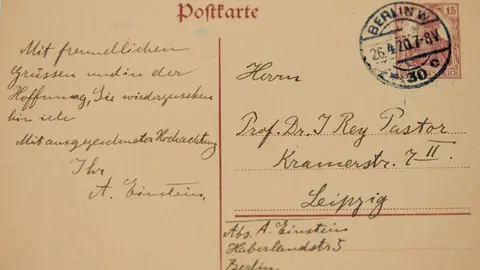 Correspondencia con Albert Einstein parte de los documentos personales del legado de Julio Rey Pastor donado al CSIC / CSIC