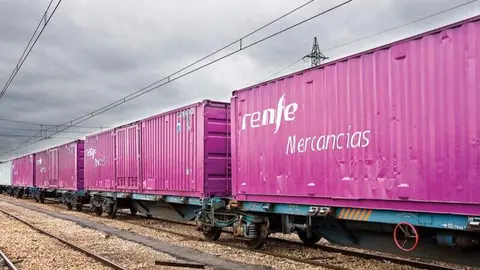 Tren de mercanc&iacute;as - Foto de Renfe