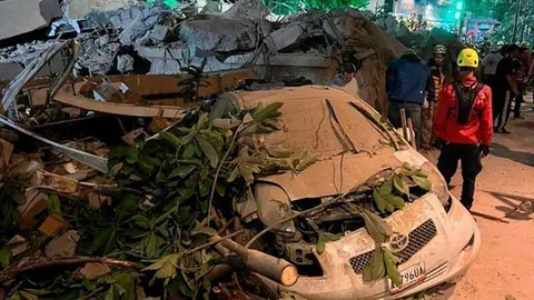 Labores de rescate en zonas afectadas por los terremotos | Foto de Entreculturas