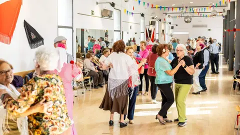 M&uacute;sica en directo y baile gratuito: el plan de Pozuelo para los mayores los domingos de julio - Foto del Ayuntamiento de Pozuelo de Alarc&oacute;n