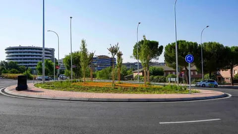 Una nueva glorieta en la calle Tulip&aacute;n abre el segundo acceso hist&oacute;rico al Hospital Rey Juan Carlos de M&oacute;stoles - Foto del Ayuntamiento de M&oacute;stoles