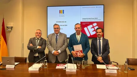 El Instituto de Estudios Econ&oacute;micos alerta de que subir el IVA tur&iacute;stico al 21% provocar&aacute; el cierre de empresas y destrucci&oacute;n de empleo - Foto del Instituto de Estudios Econ&oacute;micos