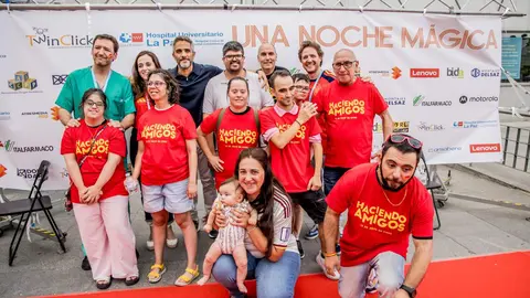 500 pacientes y profesionales del Hospital La Paz celebran el pase de Espa&ntilde;a a la final del Mundial