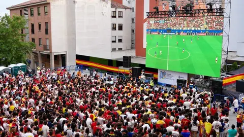 Miles de mostole&ntilde;os celebraron el pase de Espa&ntilde;a a la final del Mundial - Foto del Ayuntamiento de M&oacute;stoles