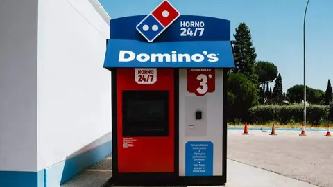 Domino's abre en Madrid sus dos primeros 'hornos expendedores' para vender pizzas reci&eacute;n hechas las 24 horas
- Foto de Domino's Pizza