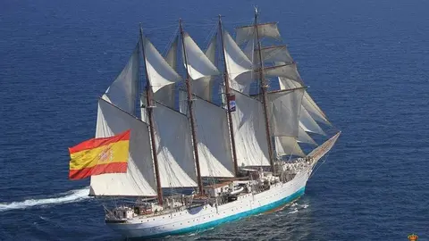 Elcano - Foto de la Armada Espa&ntilde;ola