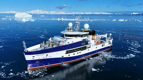 Buque oceanogr&aacute;fico del IEO-CSIC, Od&oacute;n de Buen, en la Ant&aacute;rtida/ Pablo Lozano (IEO-CSIC)