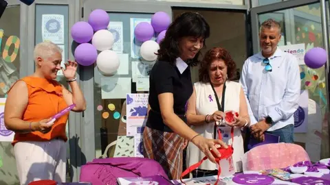 Ana Redondo, durante la visita a Cabez&oacute;n de Pisuerga - Foto de ICAL/Paula Zi&eacute;
