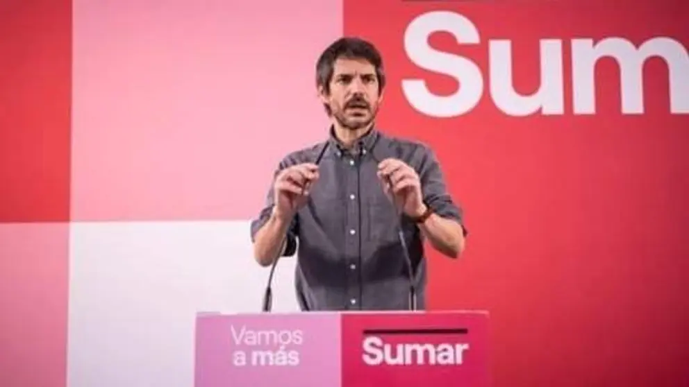 Ernest Urtasun en la rueda - Foto de Sumar
