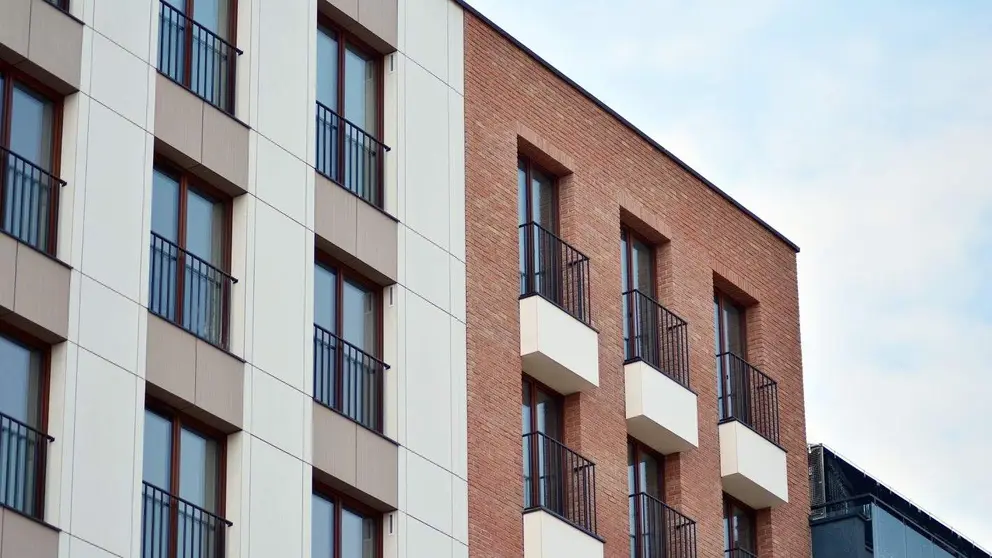 Bloque de viviendas - Foto de 123rf/morris71