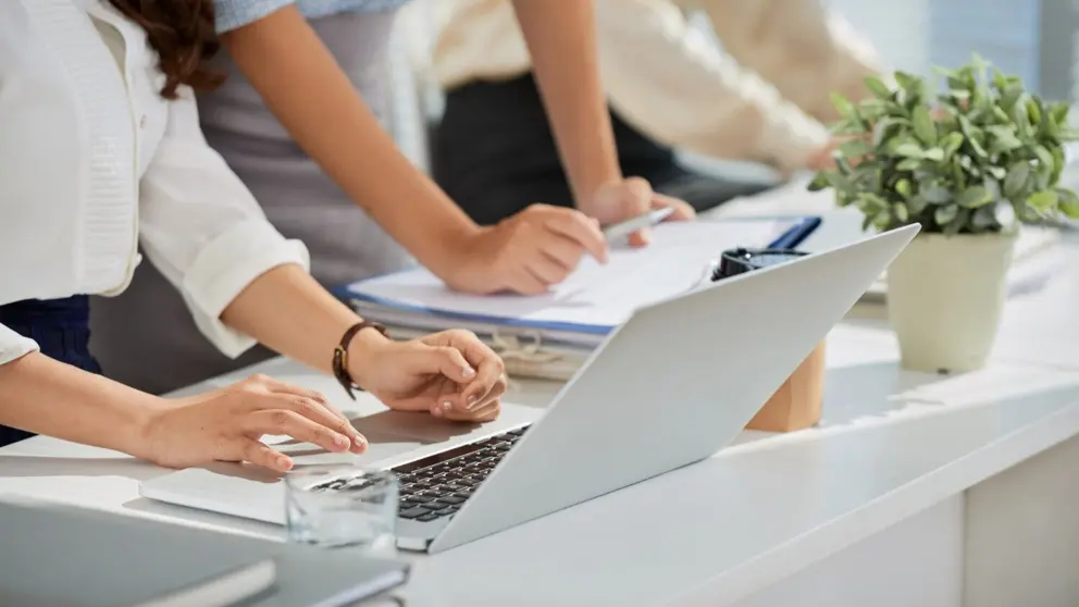 Empleo - 
pressfoto