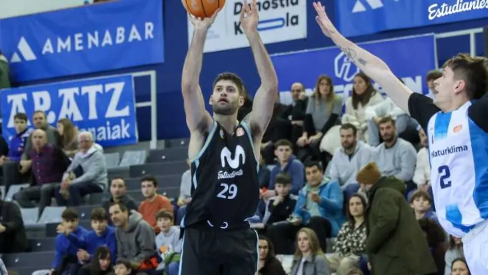 Pato Garino - Movistar Estudiantes X 