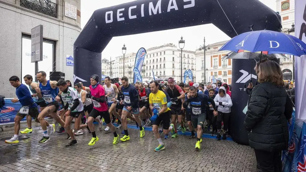 Imagen de archivo de los participantes en la Carrera de Bomberos Madrid 2025