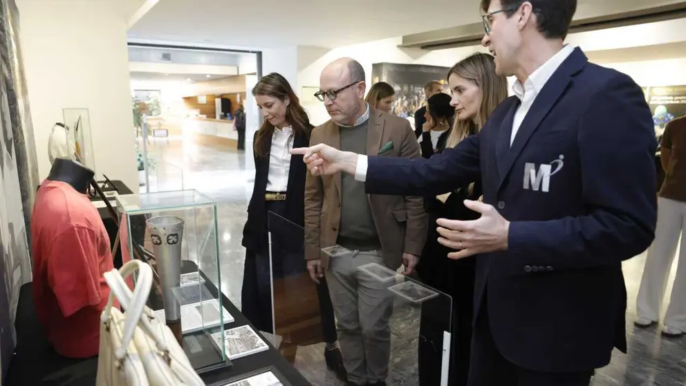 Fern&aacute;ndez y Cea en la inauguraci&oacute;n de 'Mujeres leyendas del deporte'Fern&aacute;ndez y Cea en la inauguraci&oacute;n de 'Mujeres leyendas del deporte'Fern&aacute;ndez y Cea en la inauguraci&oacute;n de 'Mujeres leyendas del deporte'Fern&aacute;ndez y Cea en la inauguraci&oacute;n de 'Mujeres leyendas del deporte'Fern&aacute;ndez y Cea en la inauguraci&oacute;n de 'Mujeres leyendas del deporte'Fern&aacute;ndez y Cea en la inauguraci&oacute;n de 'Mujeres leyendas del deporte'Fern&aacute;ndez y Cea en la inauguraci&oacute;n de 'Mujeres leyendas del deporte'Fern&aacute;ndez y Cea en la inauguraci&oacute;n de 'Mujeres leyendas del deporte'