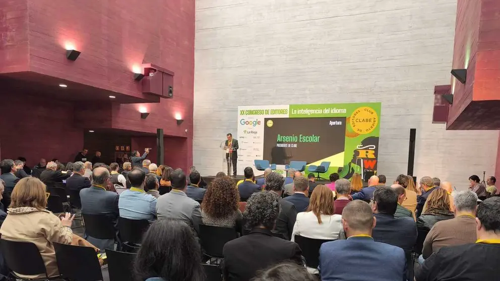 Arsenio Escolar, presidente del Club Abierto de Editores (CLABE), en una intervenci&oacute;n durante el congreso