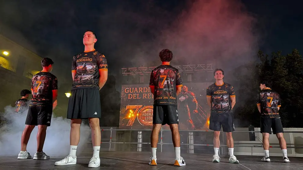 Camiseta "La leyenda de Ademaro"