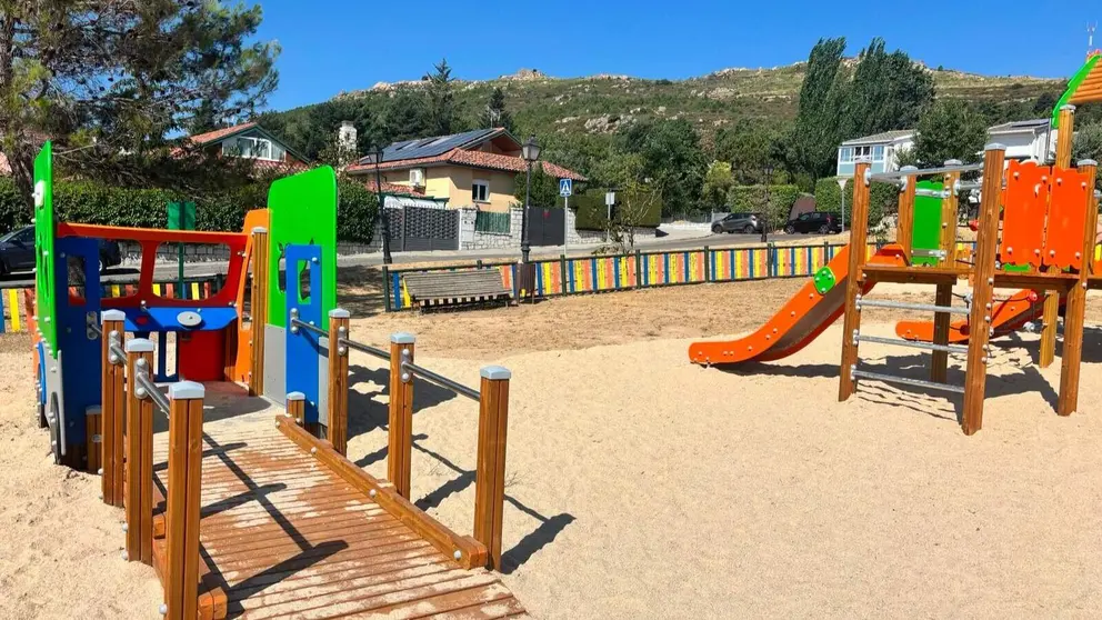 Collado Mediano completa la renovaci&oacute;n integral de todas las &aacute;reas de juego infantiles del municipio - Foto del Ayuntamiento de Collado Mediano