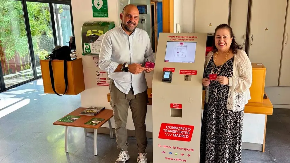 Villanueva del Pardillo implanta un punto de recarga de tarjetas de transporte p&uacute;blico en el Centro Cultural Tamara Rojo - Foto del Ayuntamiento de Villanueva del Pardillo