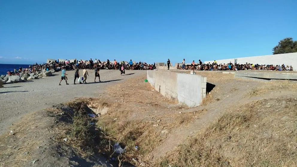 Imagen de la playa del Trampol&iacute;n, Ceuta - Ana Levante, JuntosPolGC