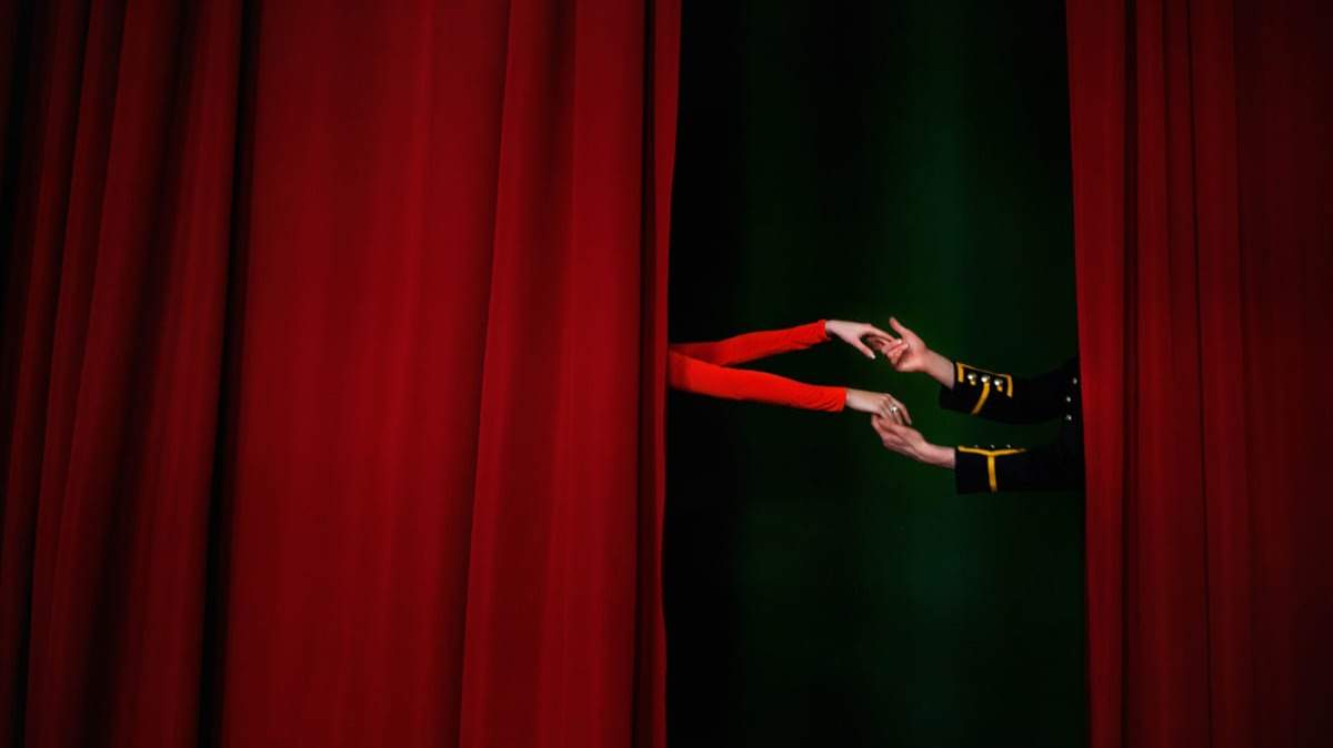 Espectáculo de magia en los Teatros del Canal - Freepik