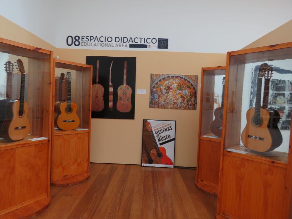 Visita al Museo de la Guitarra de Almería (1)