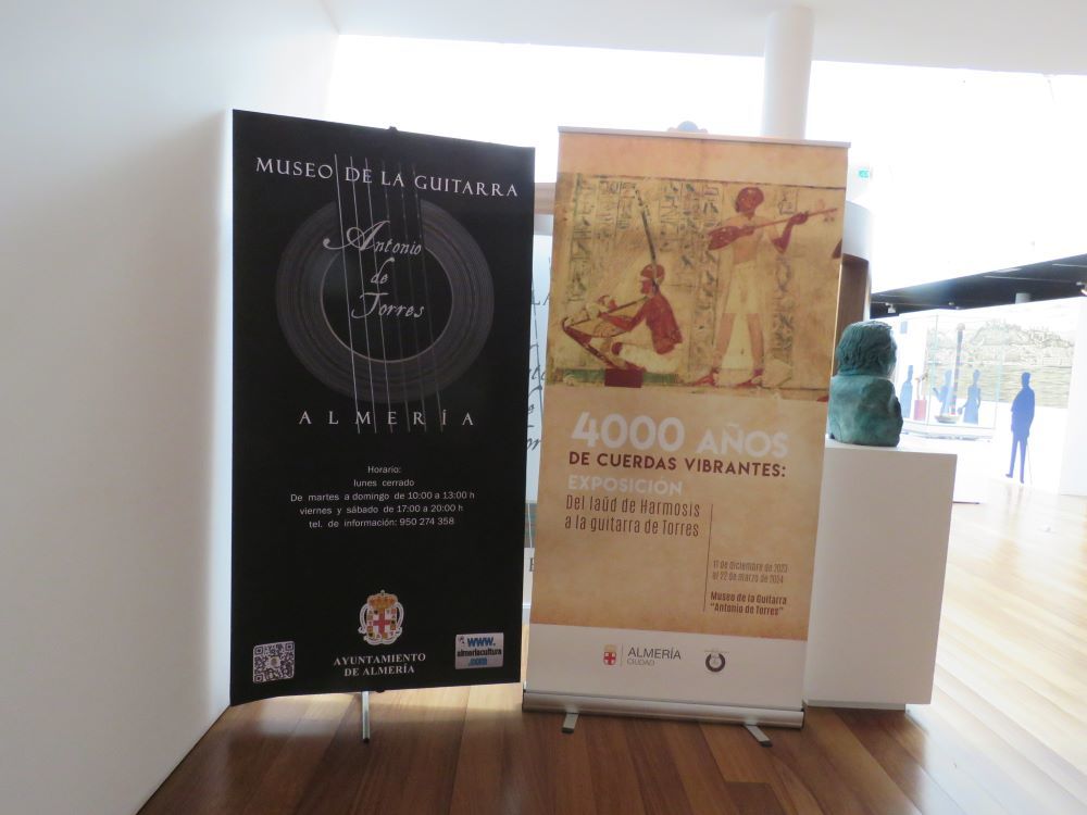 Visita al Museo de la Guitarra de Almería (33)