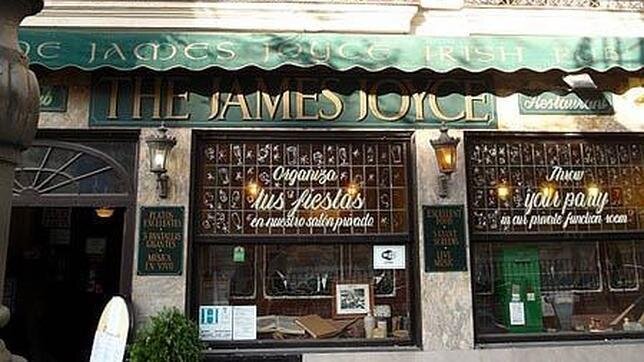 The James Joyce Irish Pub.