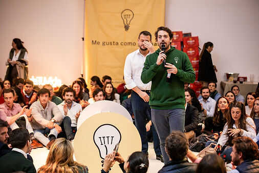 Uno de los primeros thinklaos - Foto de Its time to think