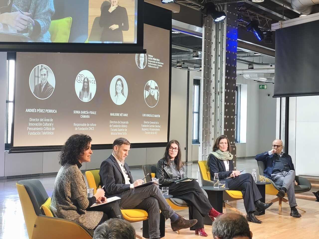 Mesa redonda Las fundaciones como motor cultural - Foto de AEF Fundaciones